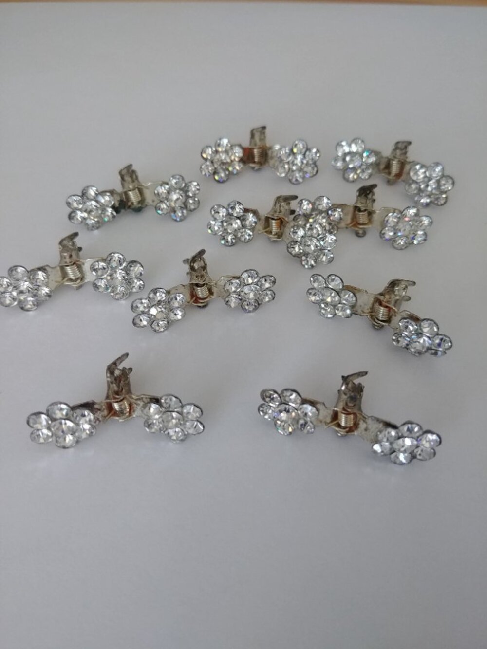 Y2K matching set of 10 ten tiny crystal flower silver tone metal claw hair clips
